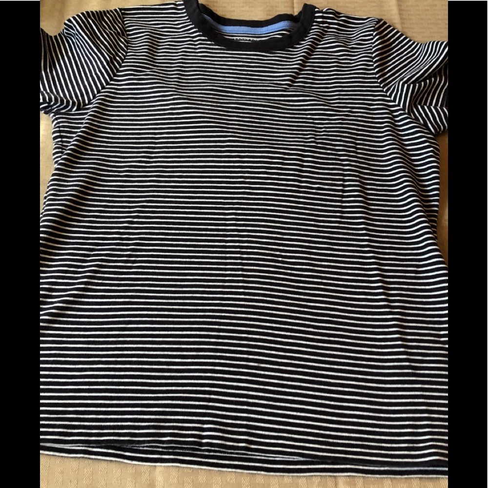Navy striped t shirt